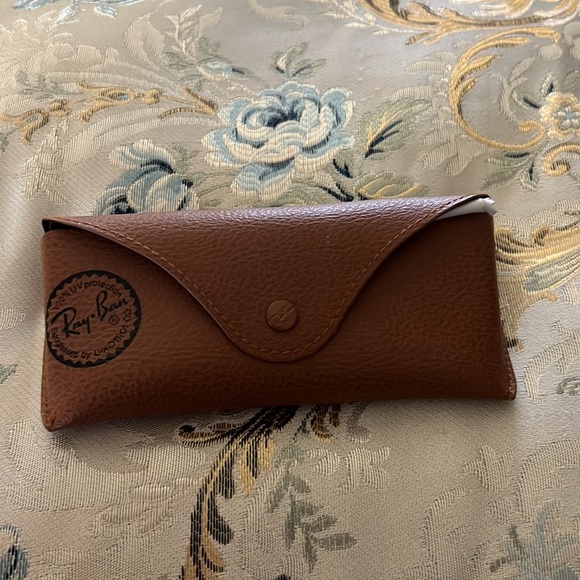 Round ray bans - Picture 2 of 2